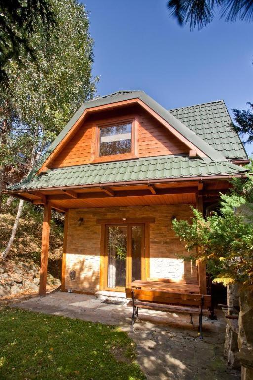 Domek W Krynicy Z Sauna Крыница-Здруй Экстерьер фото